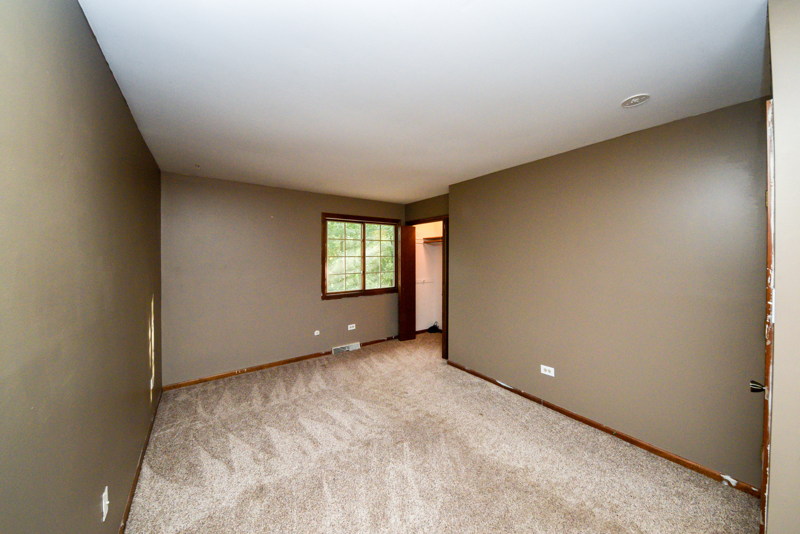 755 Cumnock Road Olympia Fields, IL 60461 - Photo 25 of 34 a view of an empty room with a window