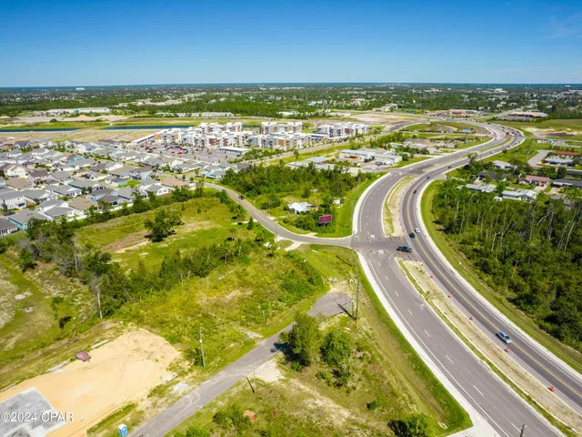 $950,000 | 3716-3712 Airport Road, Panama City, FL 32405