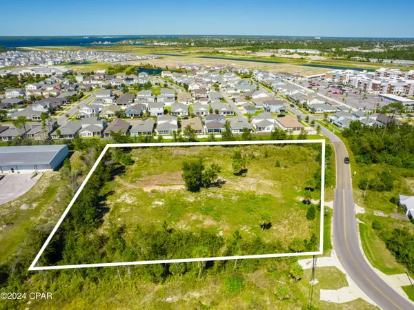 $950,000 | 3716-3712 Airport Road, Panama City, FL 32405