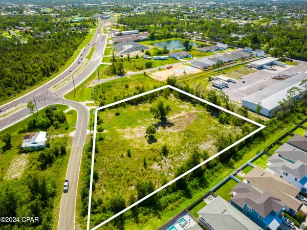 $950,000 | 3716-3712 Airport Road, Panama City, FL 32405