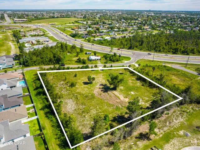 $950,000 | 3716-3712 Airport Road, Panama City, FL 32405