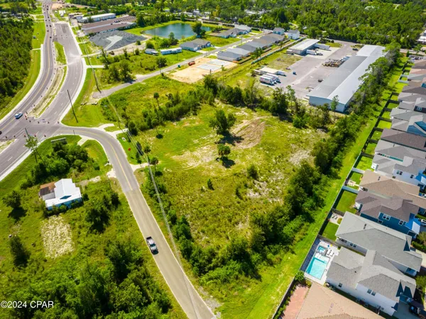 $950,000 | 3716-3712 Airport Road, Panama City, FL 32405