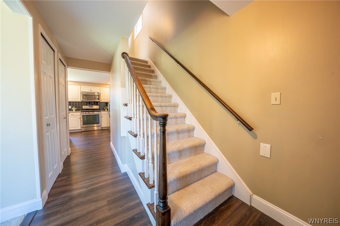 26 Harwood Road West Seneca, NY 14224 - Photo 7 of 48