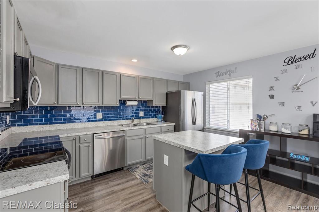 4181 South Wayne Road Wayne, MI 48184 - Photo 11 of 28