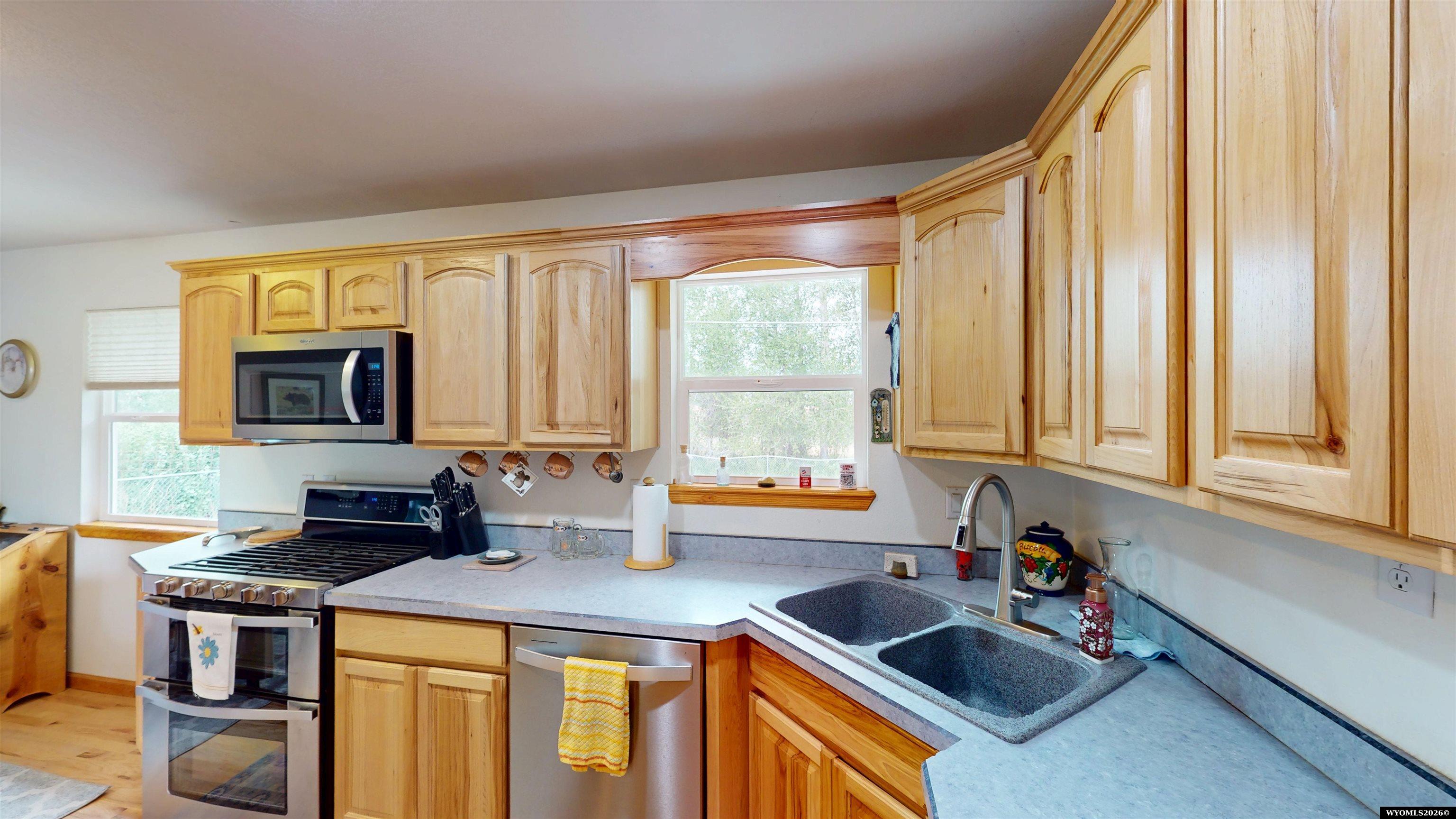 335 Smith Street Lander, WY 82520 - Photo 12 of 44 Gallery Image 12