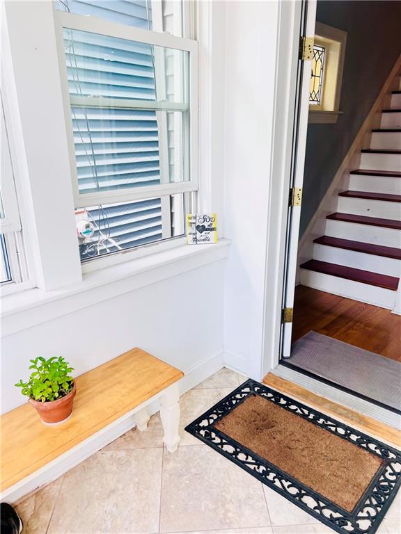 69 Treno Street New Rochelle, NY 10801 - Photo 2 of 22 Foyer