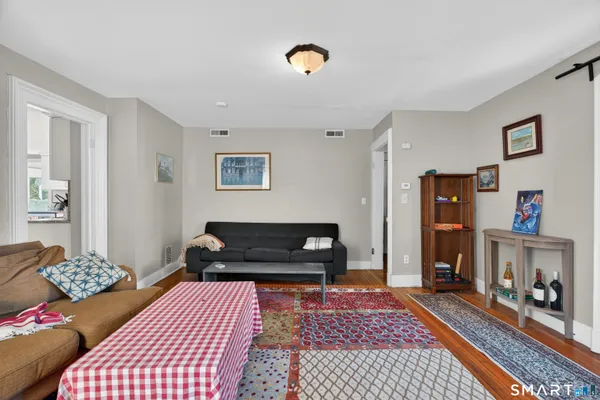 $895,000 | 479 Orange Street, New Haven, CT 06511