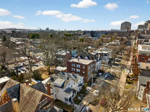 $895,000 | 479 Orange Street, New Haven, CT 06511