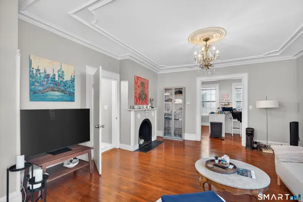 $895,000 | 479 Orange Street, New Haven, CT 06511