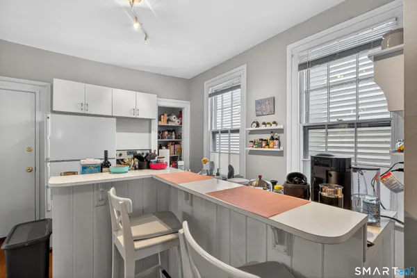 $895,000 | 479 Orange Street, New Haven, CT 06511