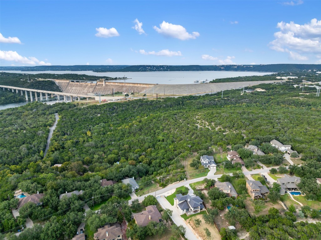 13701 A Montview Drive Austin, TX 78732 - Photo 28 of 40 Walking distance to Lake Austin and short drive to Lake Travis.