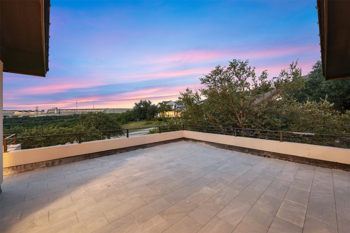 13701 A Montview Drive Austin, TX 78732 - Photo 33 of 40 Spacious front terrace ready for a fire pit to enjoy the Texas sunsets.