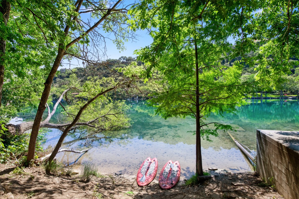 13701 A Montview Drive Austin, TX 78732 - Photo 39 of 40 Quiet neighborhood tucked in among the trees and lake.