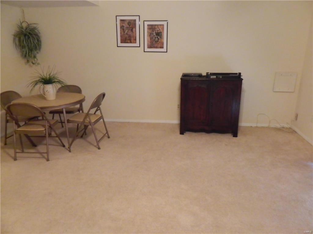 710 Windy Ridge Drive Ballwin, MO 63021 - Photo 8 of 18 Gallery Image 8