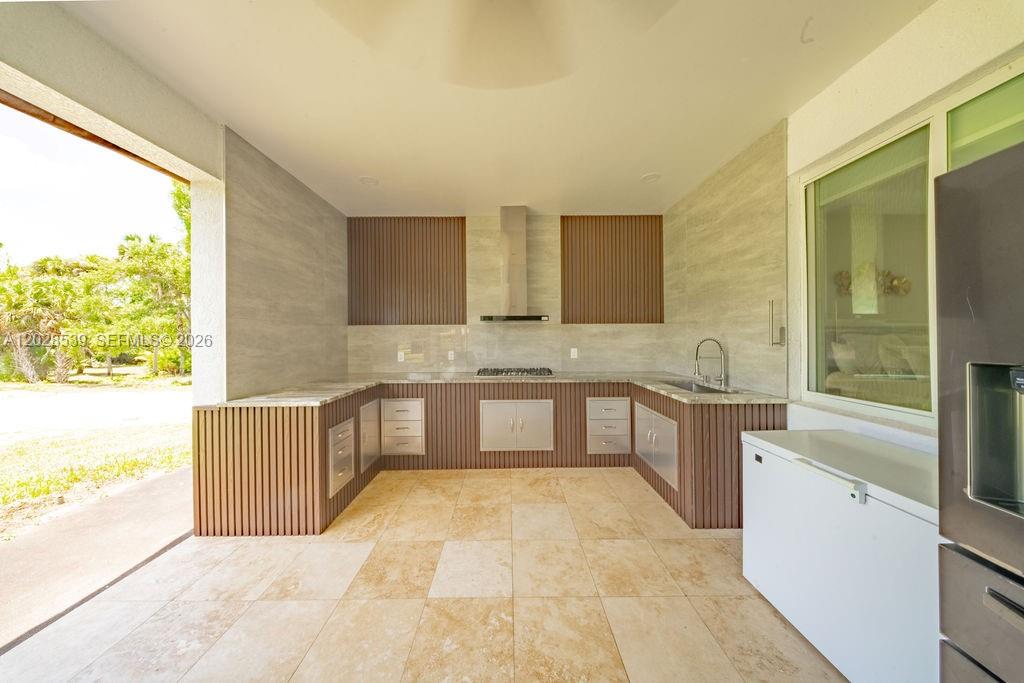 192 Herron Road North Fort Myers, FL 33903 - Photo 34 of 38