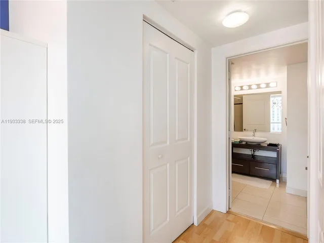 $3,850 | 480 Northeast 30th Street, Unit 1103, Miami, FL 33137