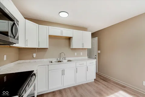 $169,900 | 2601 Manlove Avenue, Indianapolis, IN 46218