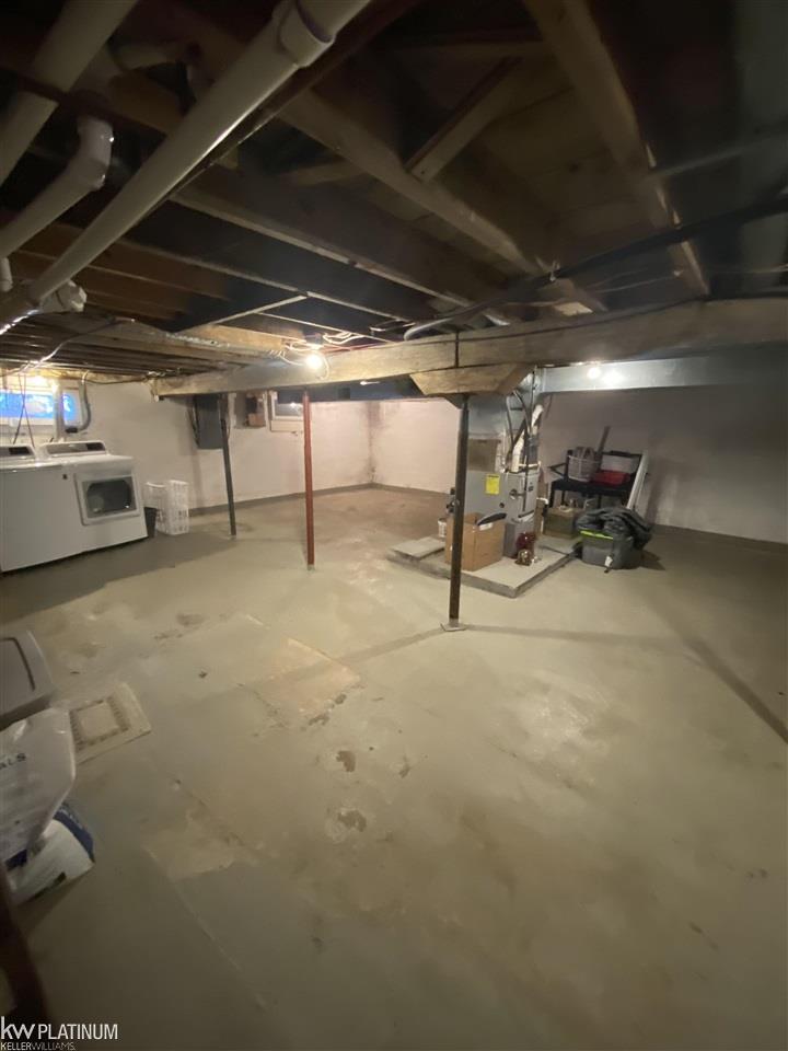 5390 Birch Run Road Millington, MI 48746 - Photo 35 of 45 laundry area in basement