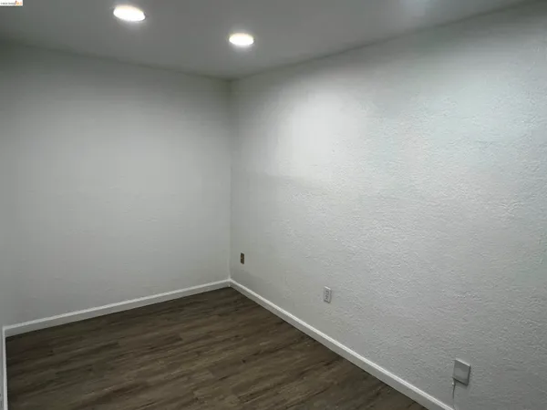 $2,250 | 2869 38th Avenue, Oakland, CA 94619
