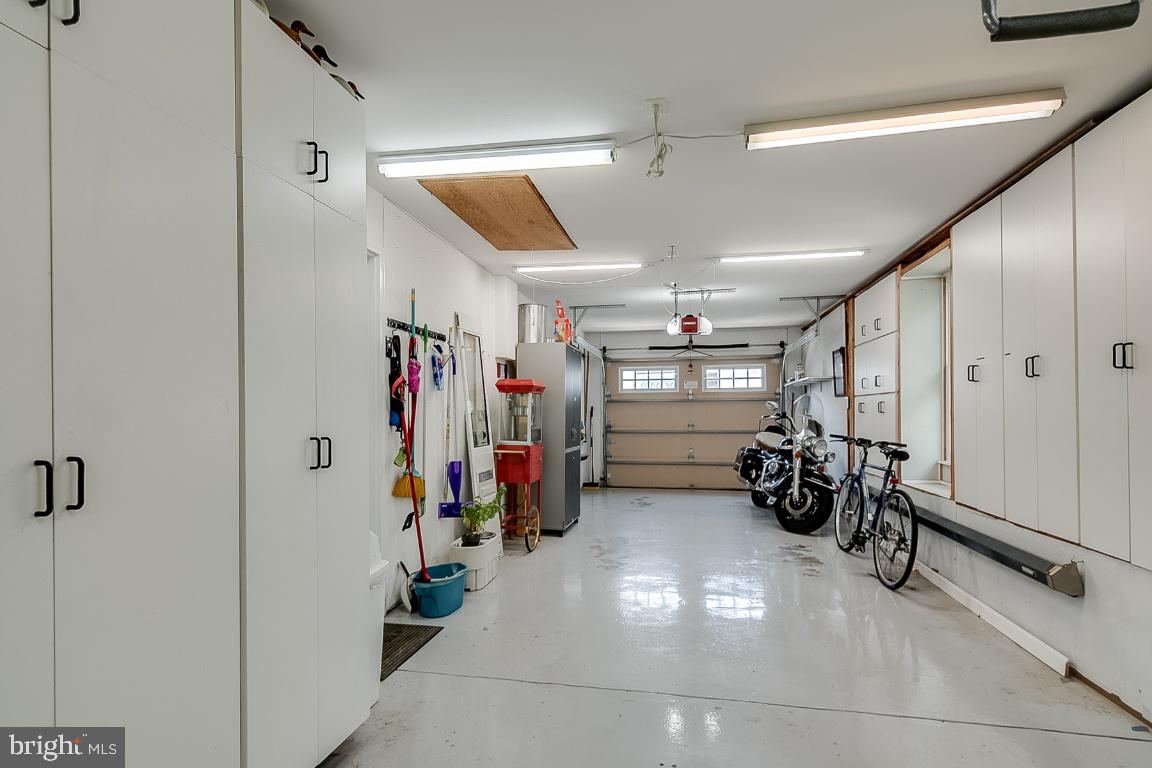 229 Manvell Road Southeast Vienna, VA 22180 - Photo 34 of 40 2 cars, motorcycle and all your tools fir so well!
