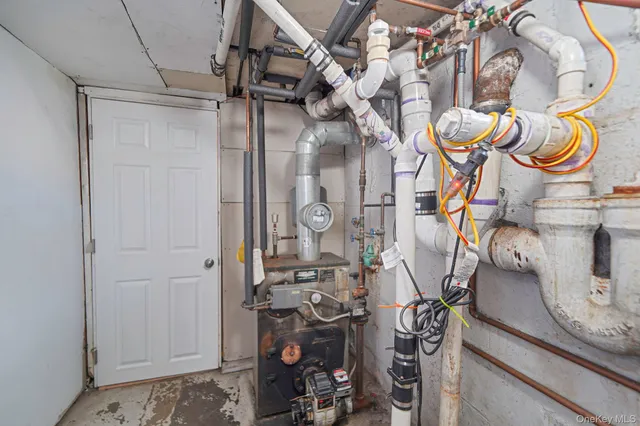 $499,000 | 59 Nevada Road, West Babylon, NY 11704