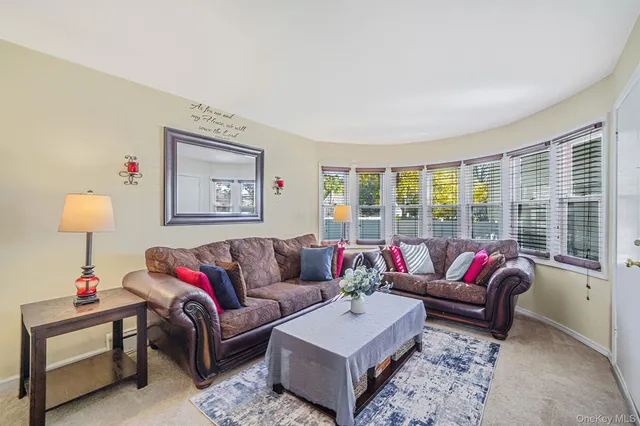 $499,000 | 59 Nevada Road, West Babylon, NY 11704