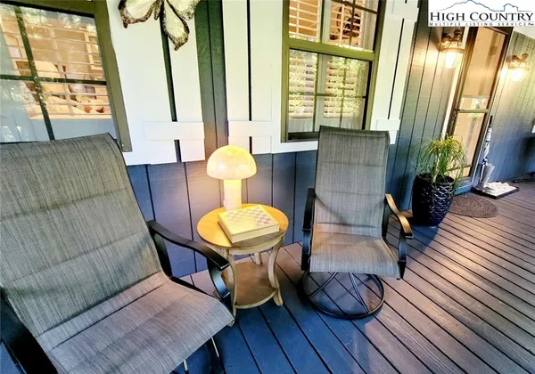 $550,000 | 1157 Pine Ridge Road, Beech Mountain, NC 28604