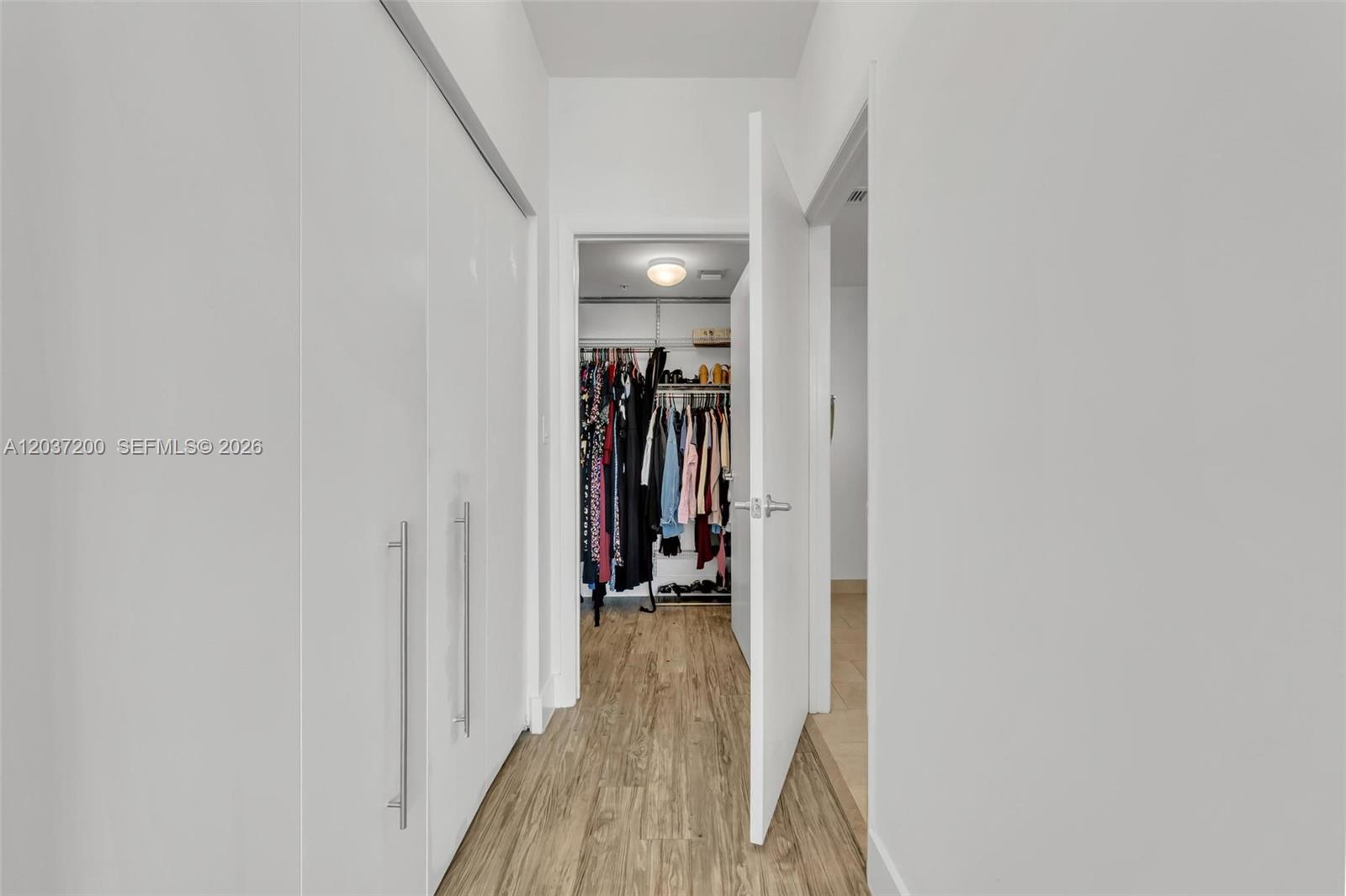 90 Southwest 3rd Street, Unit 4303 Miami, FL 33130 - Photo 17 of 41