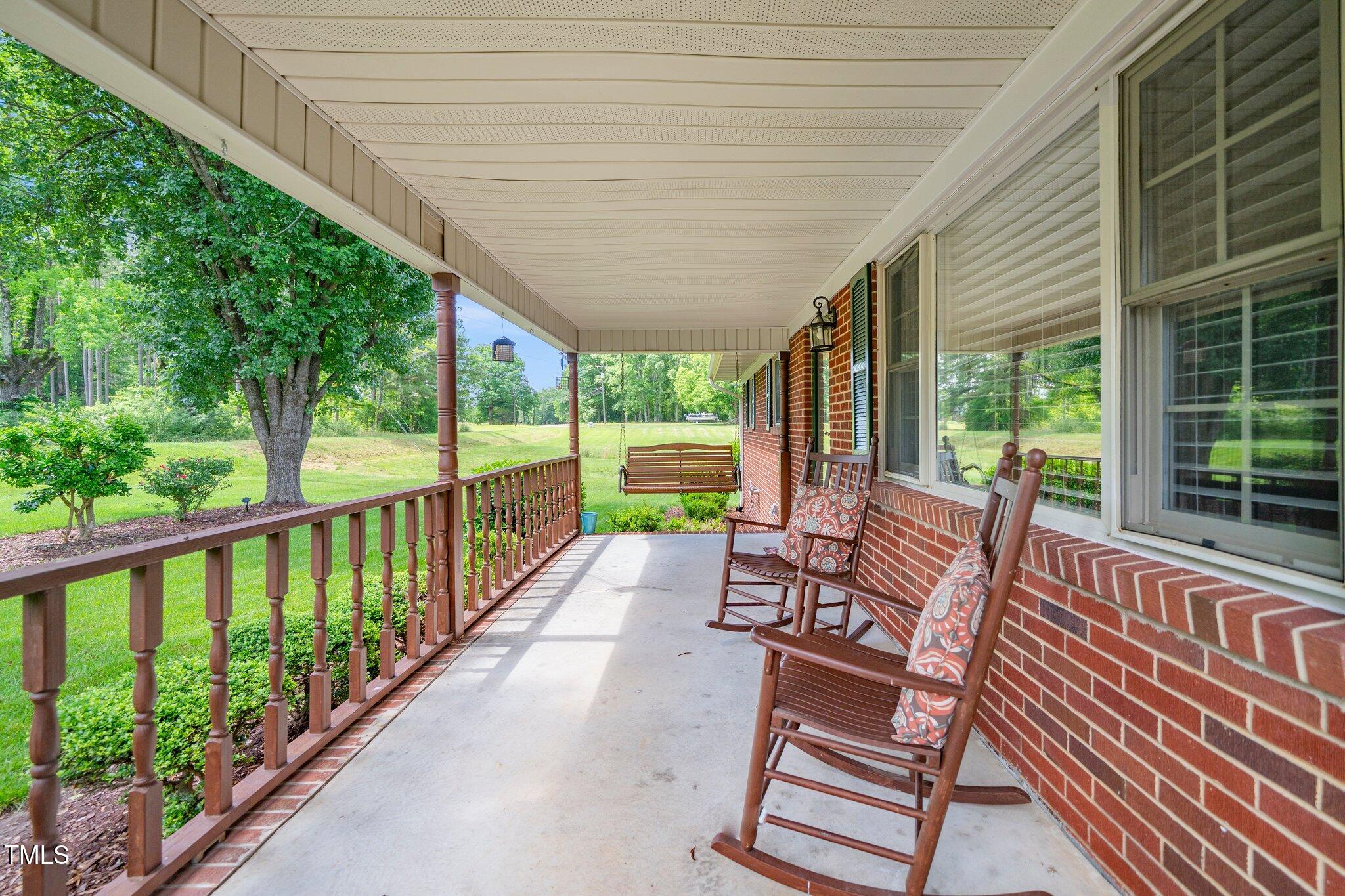 2925 Redwood Road Durham, NC 27704 - Photo 7 of 34 5-web-or-mls-2925 Redwood (37 of 41)