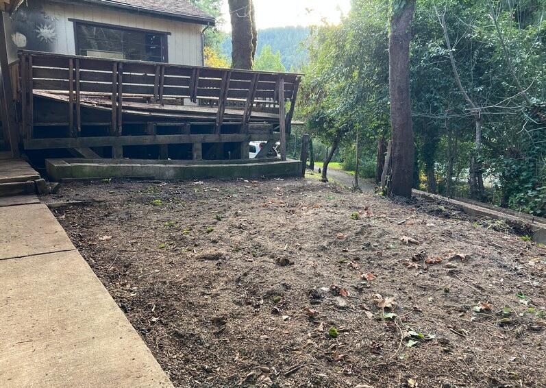 114 River Road Miranda, CA 95553 - Photo 6 of 49
