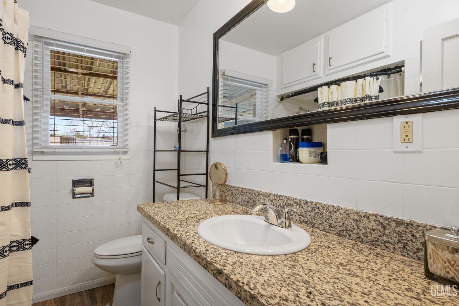 Undisclosed Address Bakersfield, CA 93309 - Photo 19 of 32