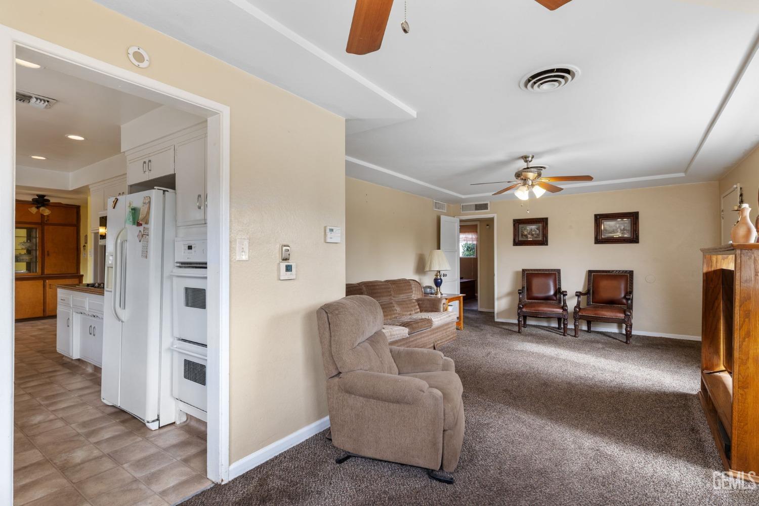 Undisclosed Address Bakersfield, CA 93309 - Photo 8 of 32