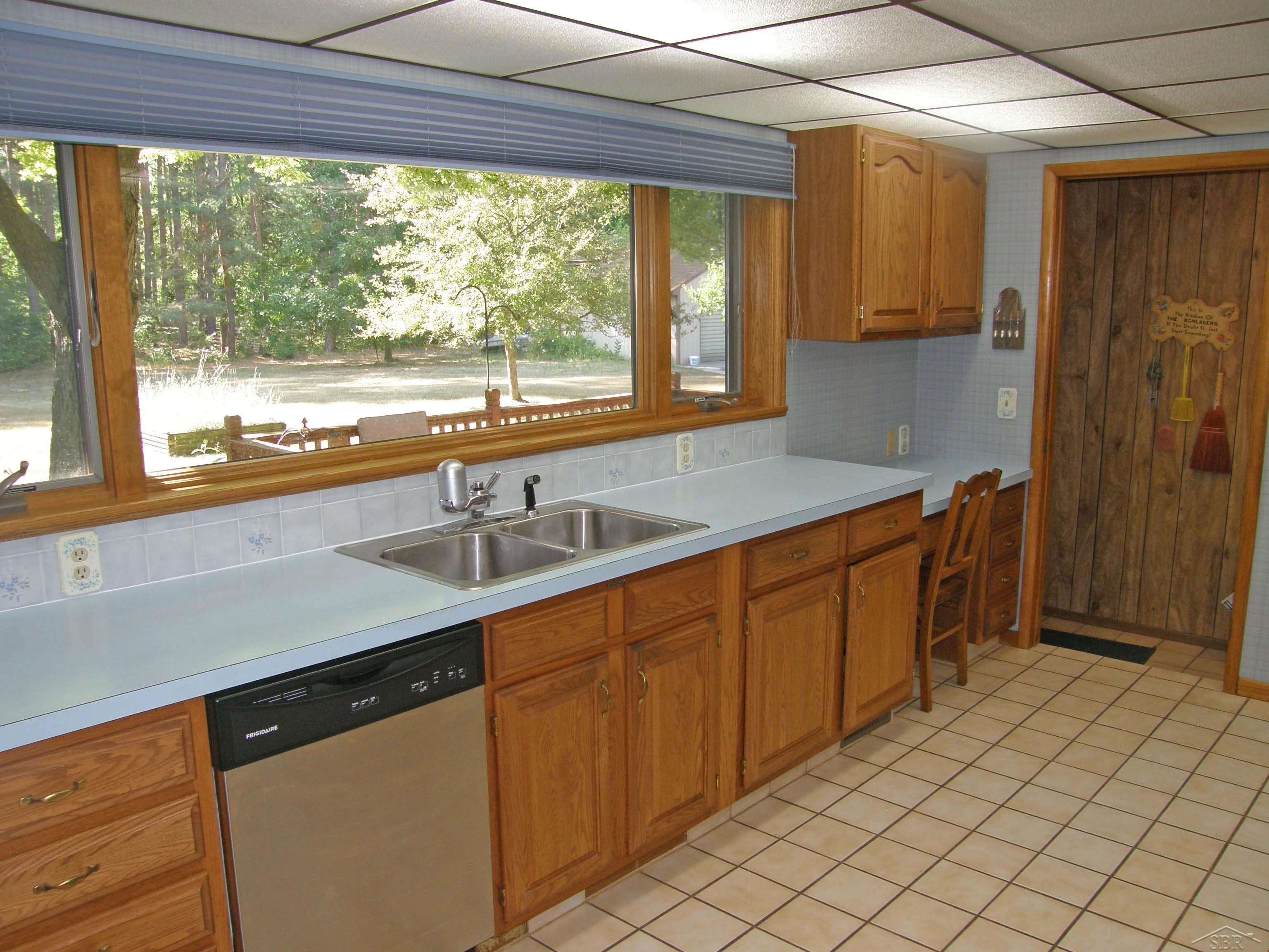 10872 Carr Road St. Charles, MI 48655 - Photo 10 of 28