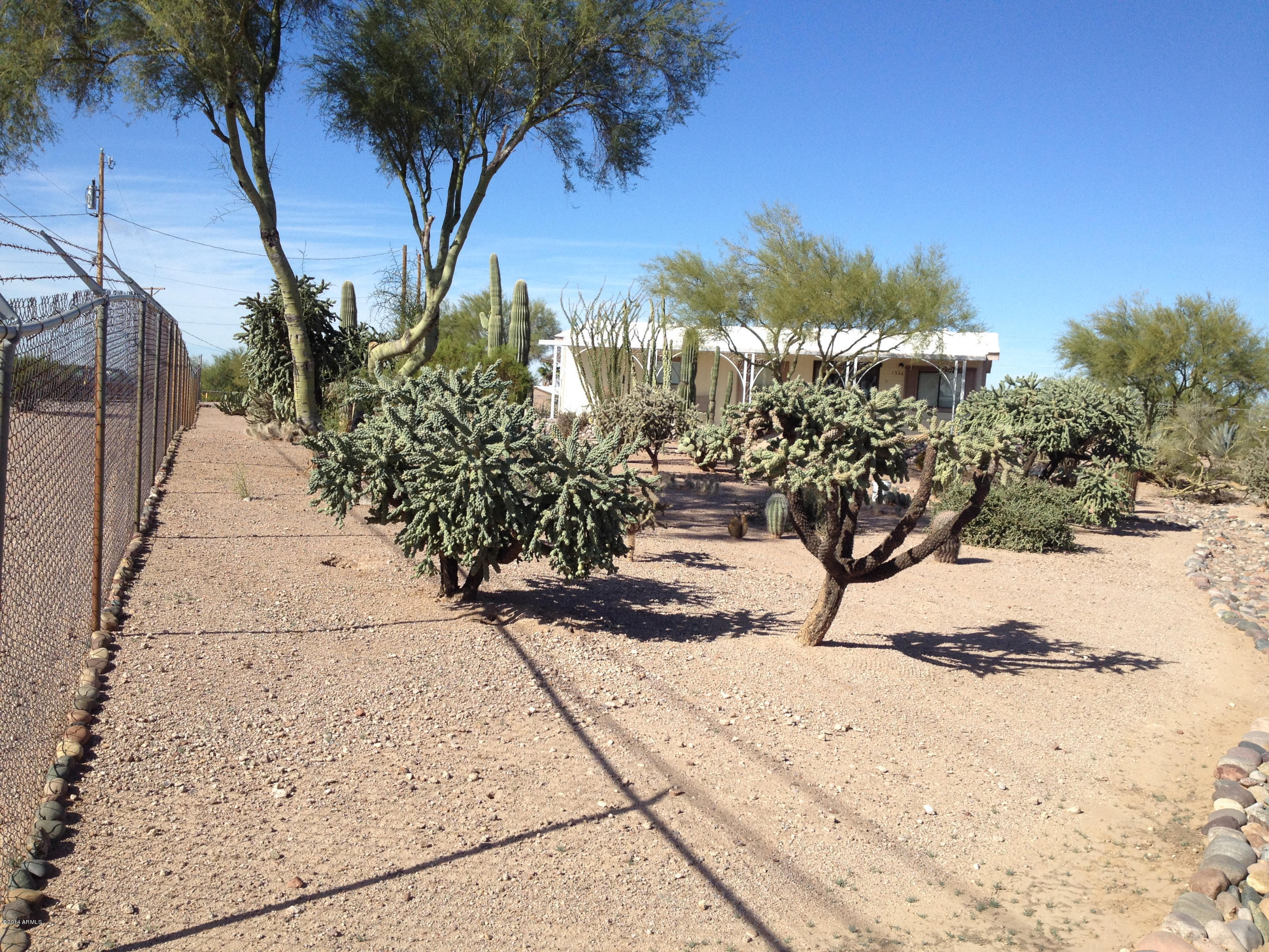 1356 South Cortez Road Apache Junction, AZ 85119 - Photo 21 of 35 2014-11-13 10