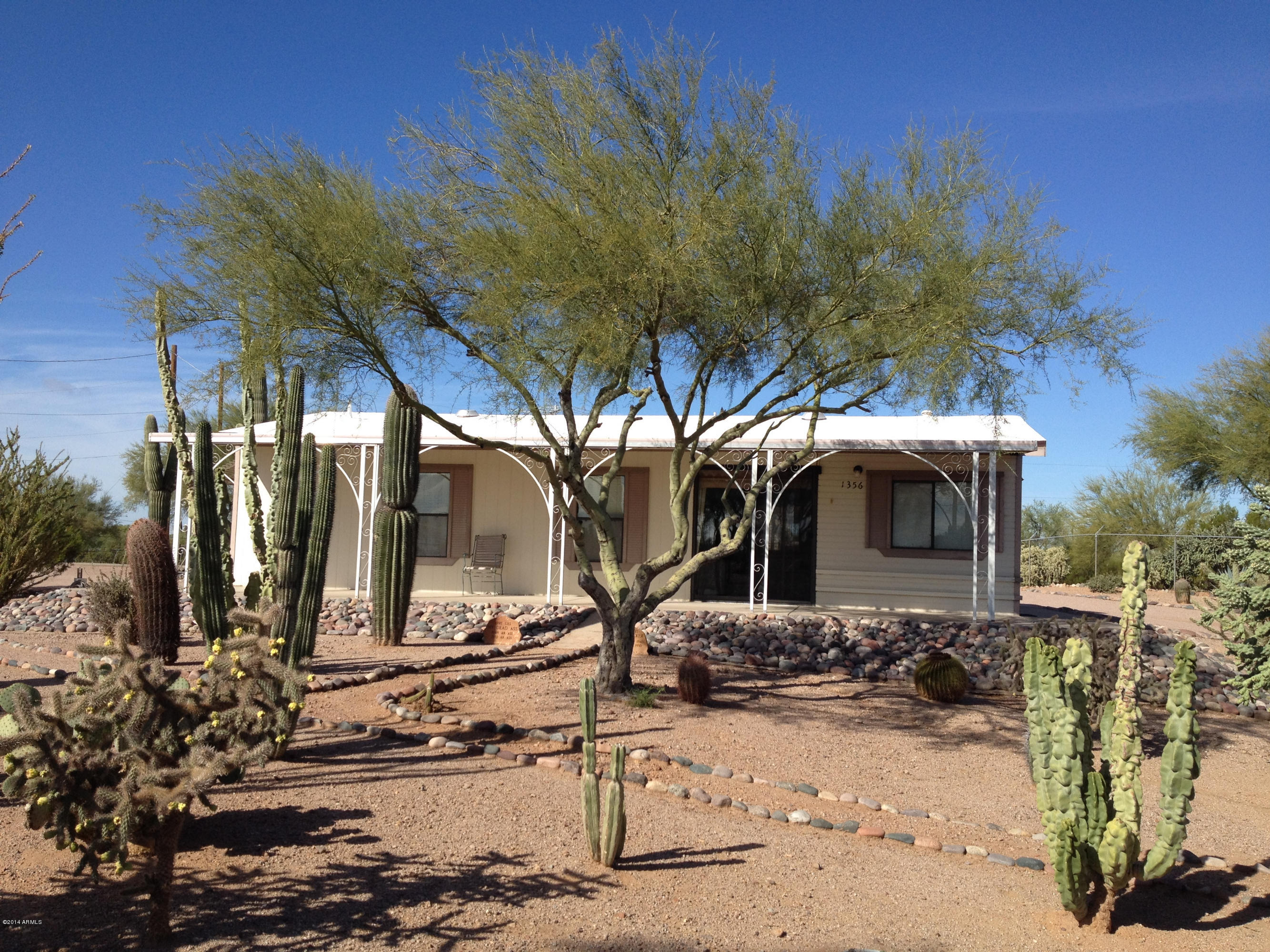 1356 South Cortez Road Apache Junction, AZ 85119 - Photo 22 of 35 2014-11-13 10