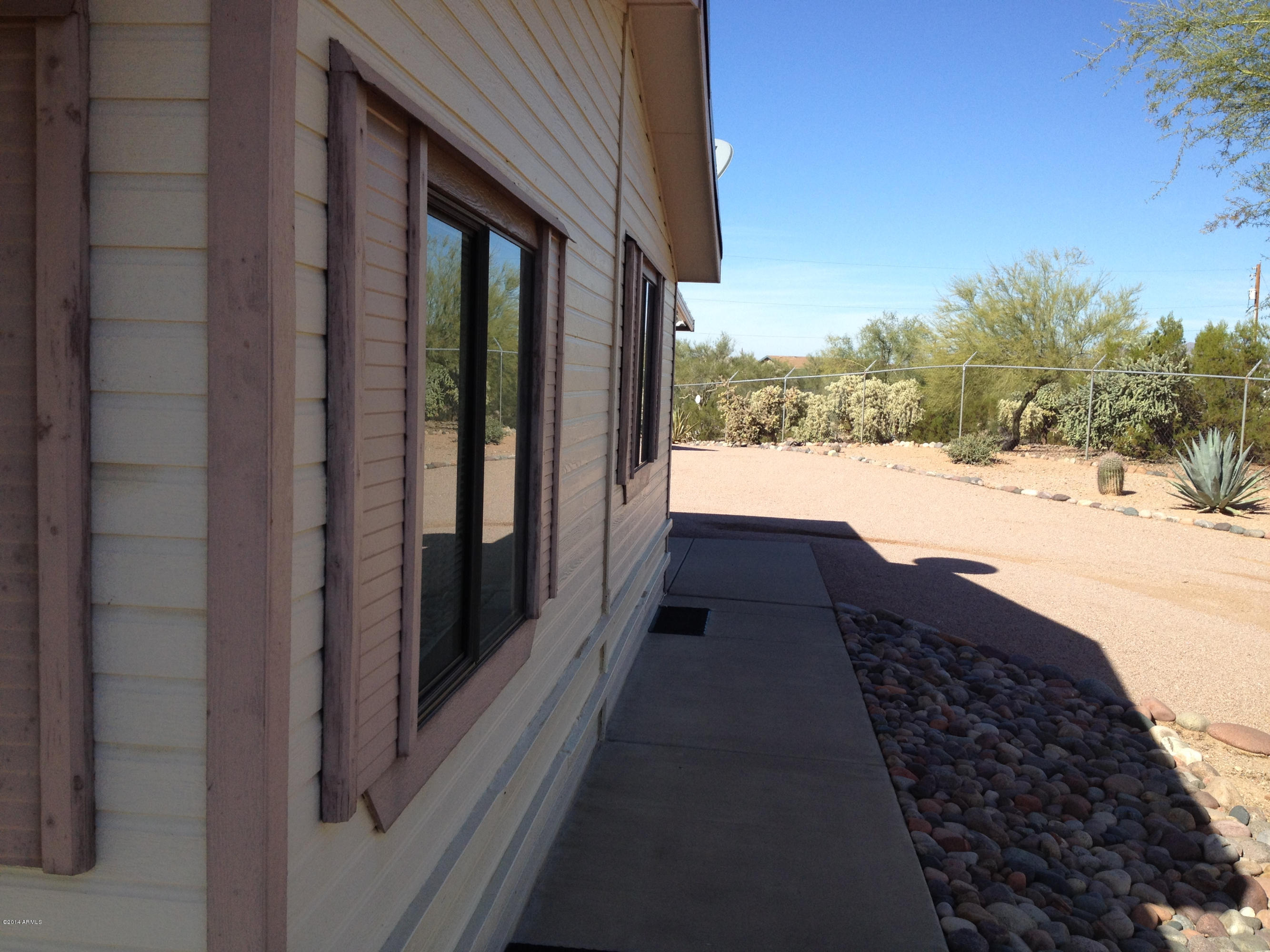 1356 South Cortez Road Apache Junction, AZ 85119 - Photo 29 of 35 2014-11-13 10