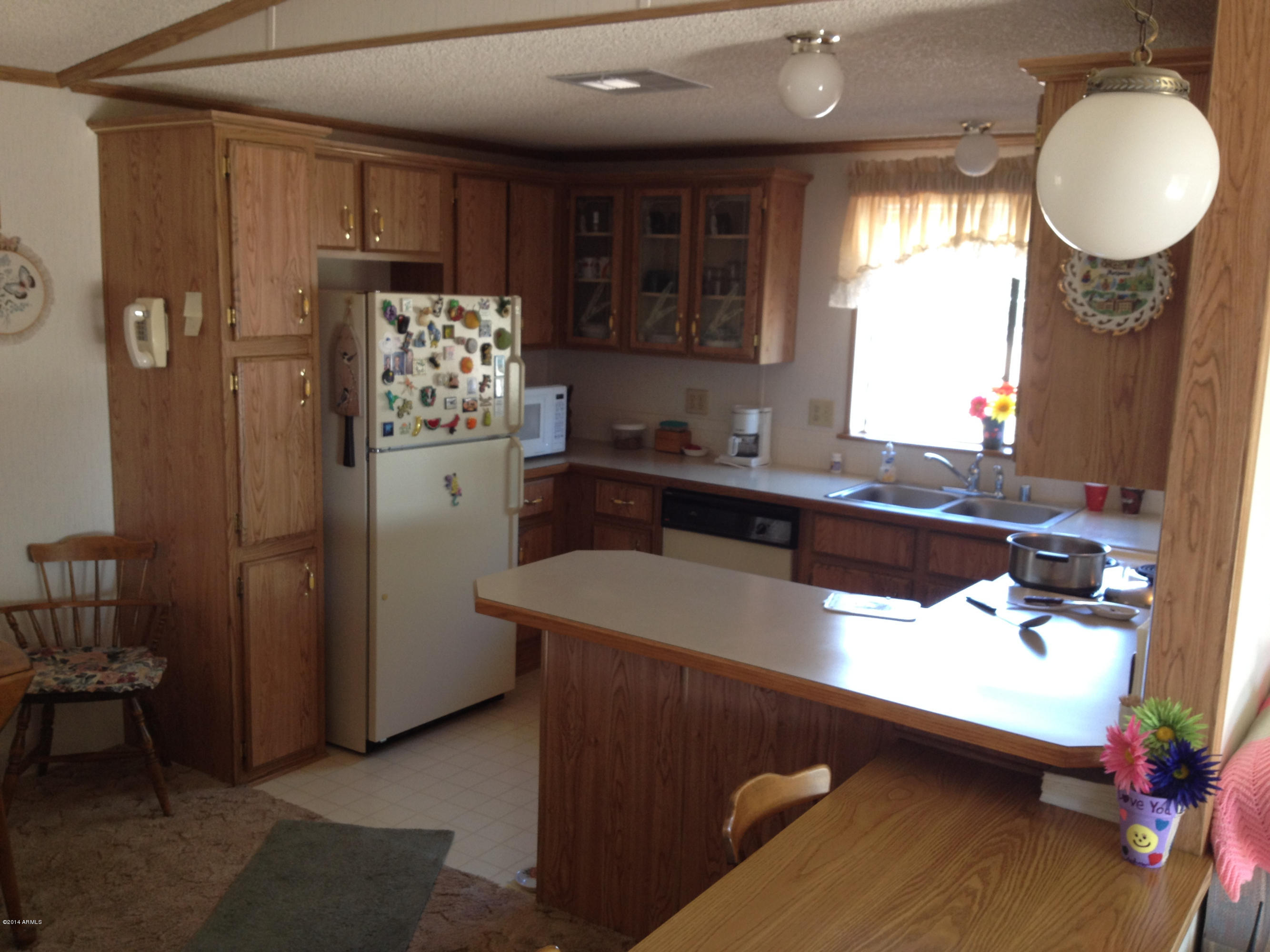 1356 South Cortez Road Apache Junction, AZ 85119 - Photo 8 of 35 ktichen