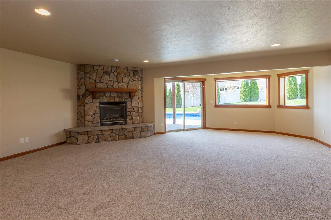 17606 East Apollo Road Spokane Valley, WA 99016 - Photo 13 of 20 Gallery Image 13