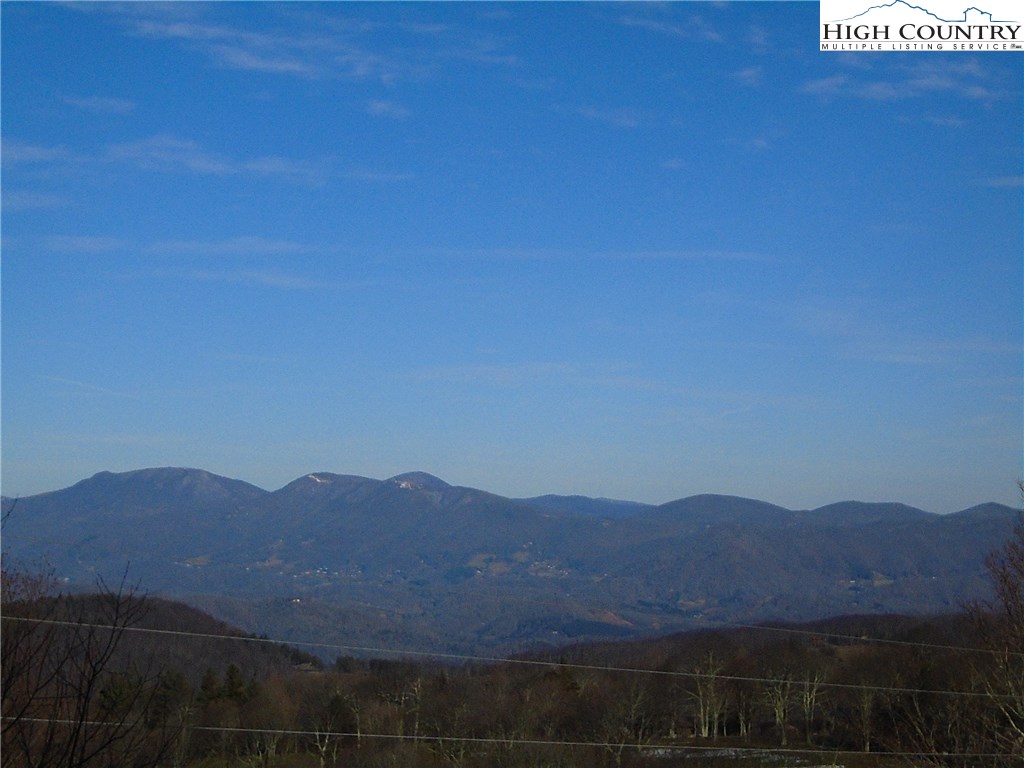 101 North Pinnacle Ridge Road, Unit A101 Beech Mountain, NC 28604 - Photo 24 of 28