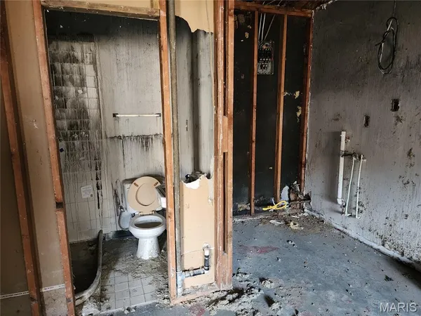 $99,500 | 429 East Fir Street, Piedmont, MO 63957