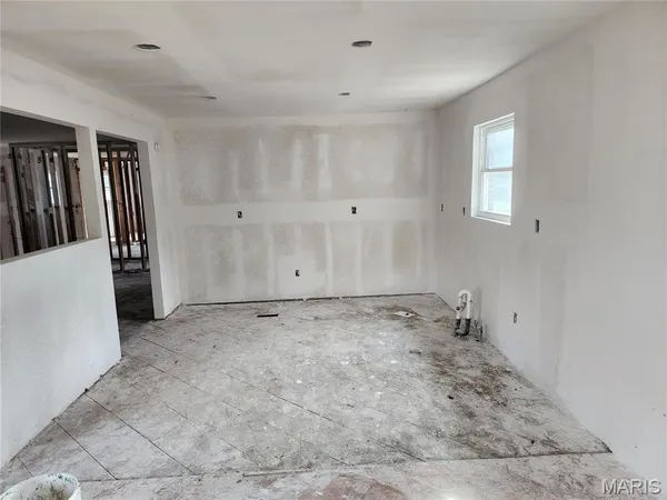 $99,500 | 429 East Fir Street, Piedmont, MO 63957