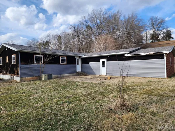 $99,500 | 429 East Fir Street, Piedmont, MO 63957