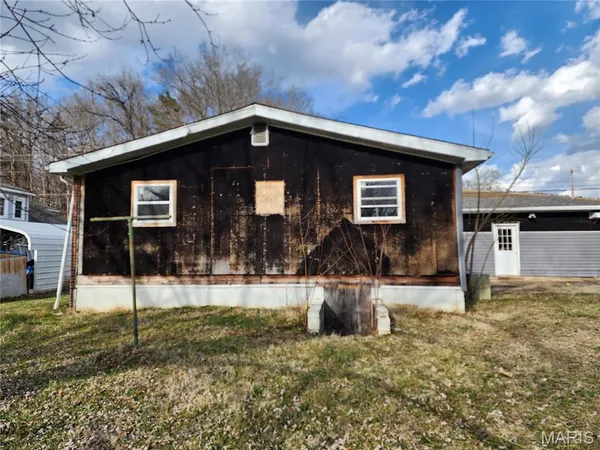 $99,500 | 429 East Fir Street, Piedmont, MO 63957