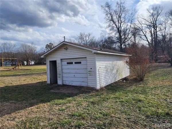 $99,500 | 429 East Fir Street, Piedmont, MO 63957