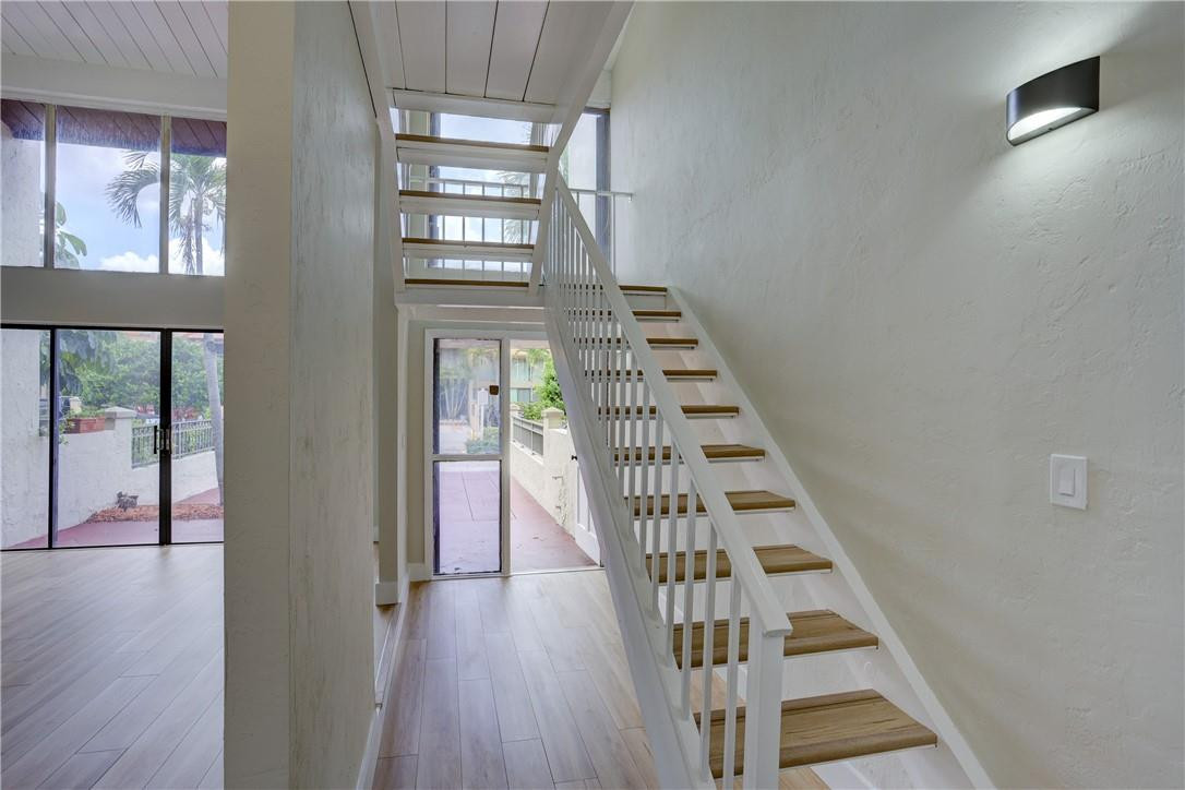 8811 Gatehouse Road, Unit 5 Plantation, FL 33324 - Photo 12 of 47 Photo 12