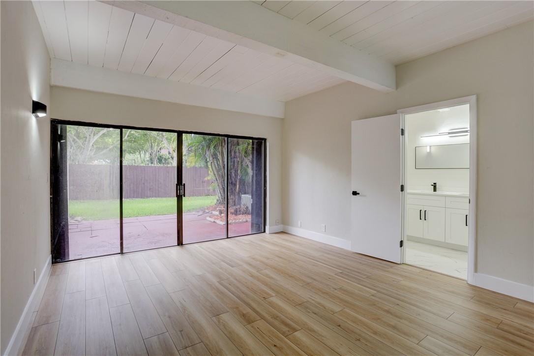 8811 Gatehouse Road, Unit 5 Plantation, FL 33324 - Photo 19 of 47 Photo 19