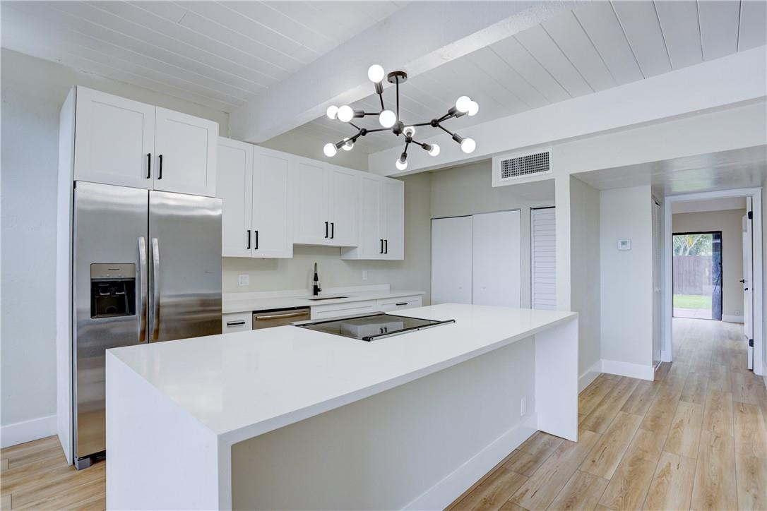 8811 Gatehouse Road, Unit 5 Plantation, FL 33324 - Photo 3 of 47 Photo 3