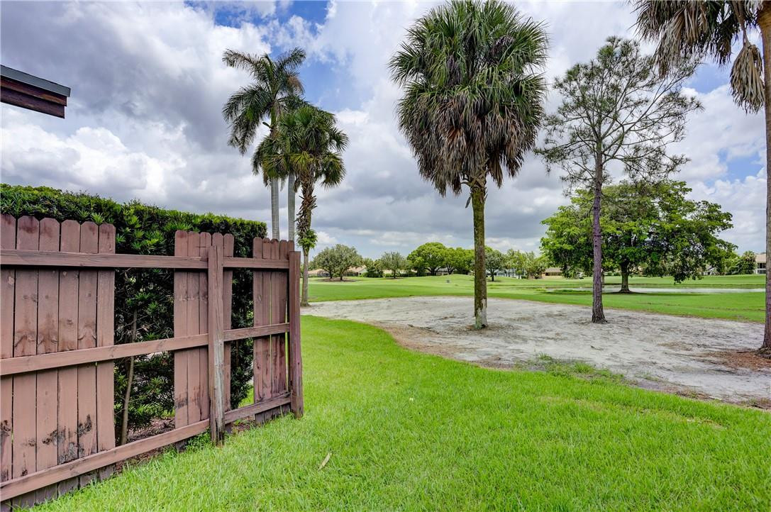 8811 Gatehouse Road, Unit 5 Plantation, FL 33324 - Photo 44 of 47 Photo 44