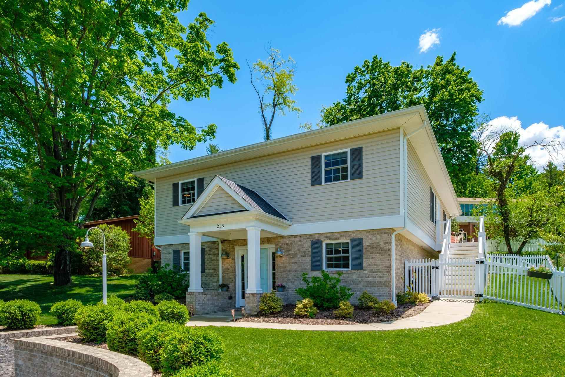 218 Overlook Road Staunton, VA 24401 - Photo 3 of 58 Gallery Image 3