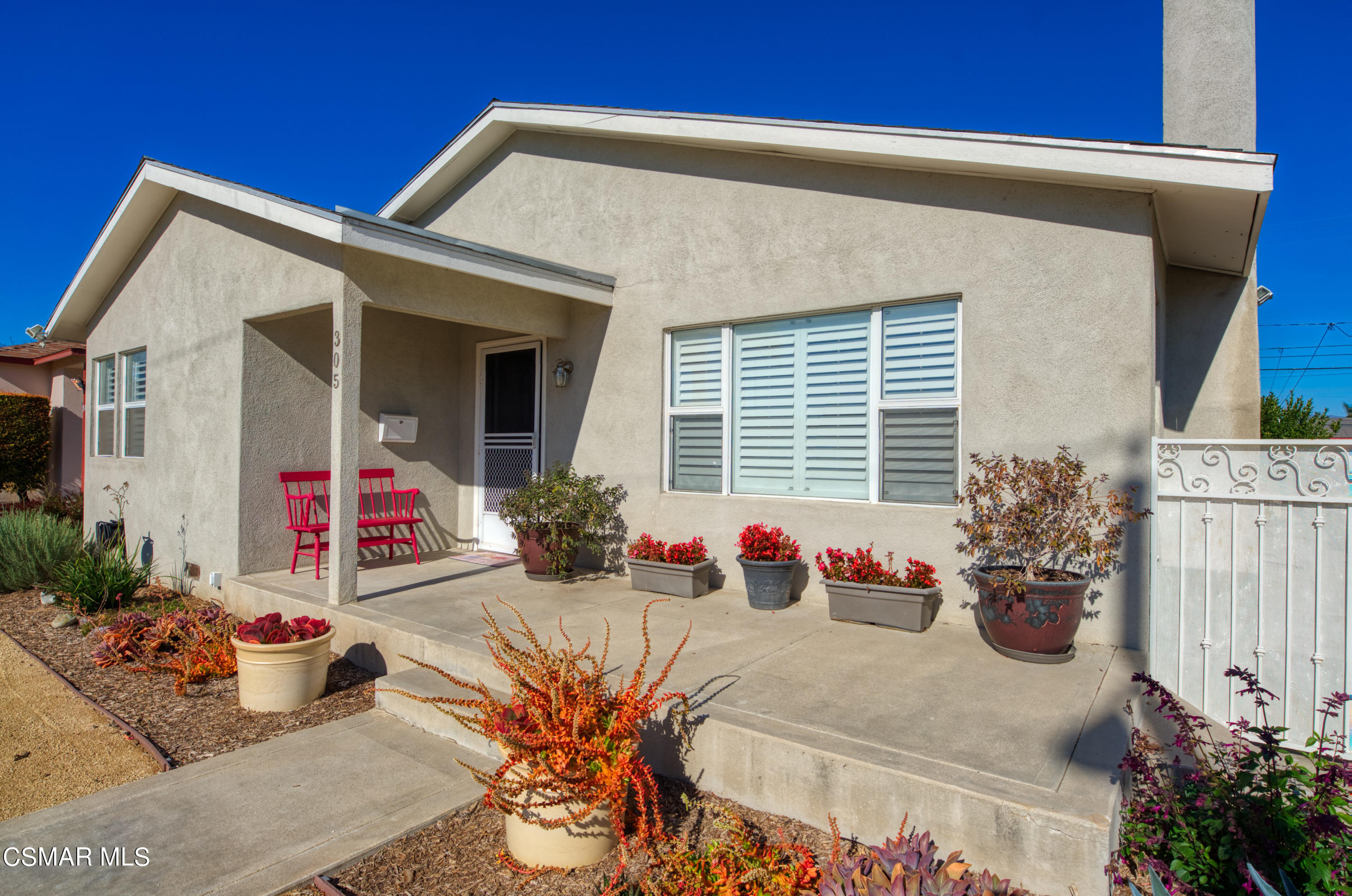305 West Roderick Avenue Oxnard, CA 93030 - Photo 2 of 18 Roderick front angle